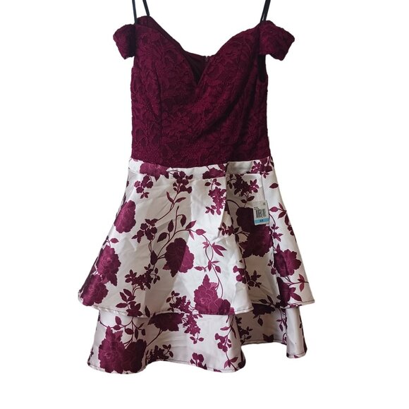 NEW B. Darlin Floral Fit & Flare Mini Dress Juniors Size 5/6 Burgundy Floral - Picture 5 of 12